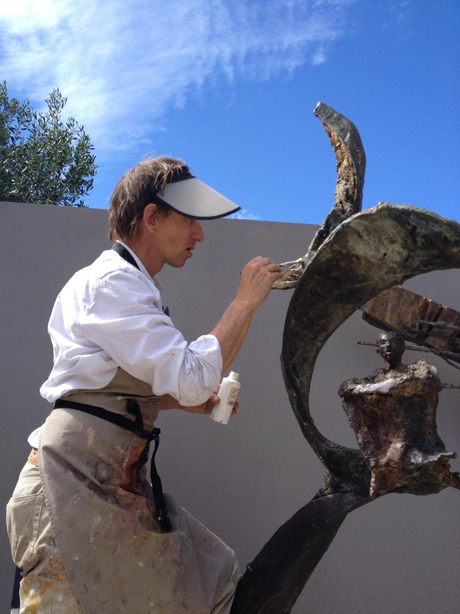 Portrait de Guy Ferrer, artiste peintre et sculpteur